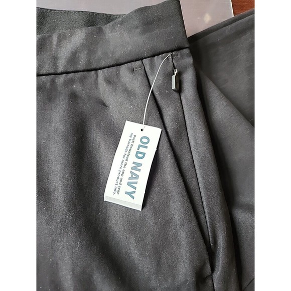 Old Navy Straight Ultimate Tech Built-In Flex Cargo Pants Mens 34x38 Black NEW - Picture 7 of 8